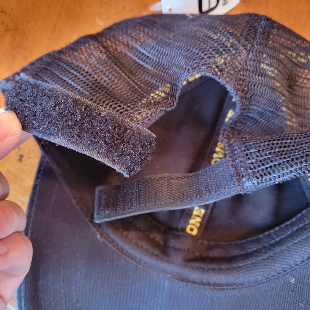 Yellowstone Dutton Ranch hat NWT - Picture 4 of 4
